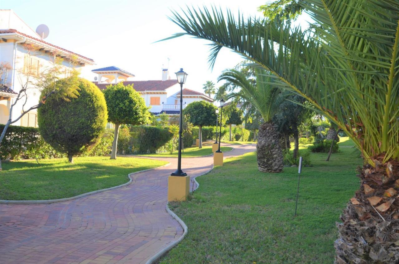 023 Perfect Views - Ac/Wifi Appartement La Mata  Buitenkant foto